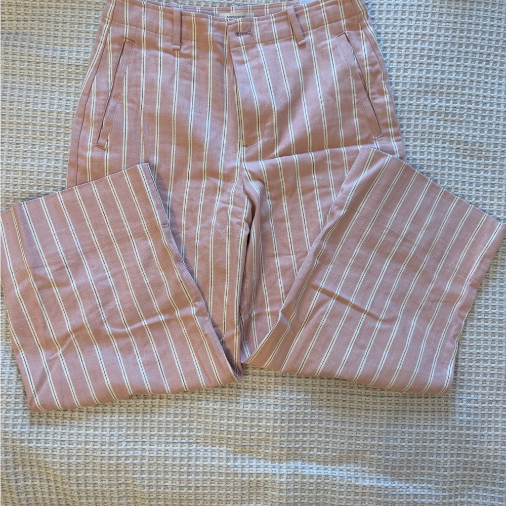 Banana Republic Twill Wide-Leg, High-Rise Cropped Pant - Pink Striped  Size 6